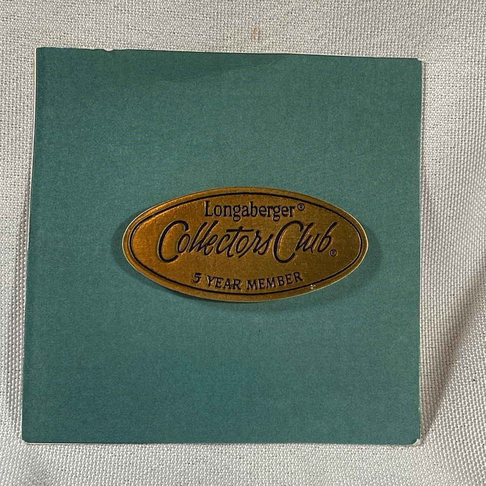 Longaberger Collector’s Club Lapel Pin